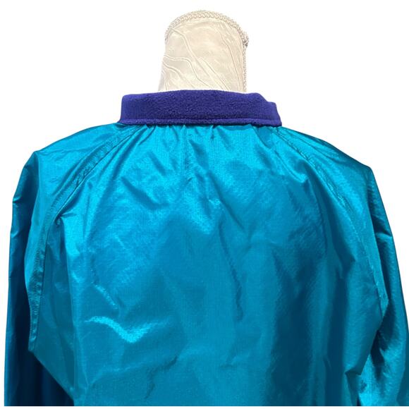 Vintage LL Bean Turquoise Windbreaker Womens Sz Medium Henley Nylon Unlined - Picture 8 of 16